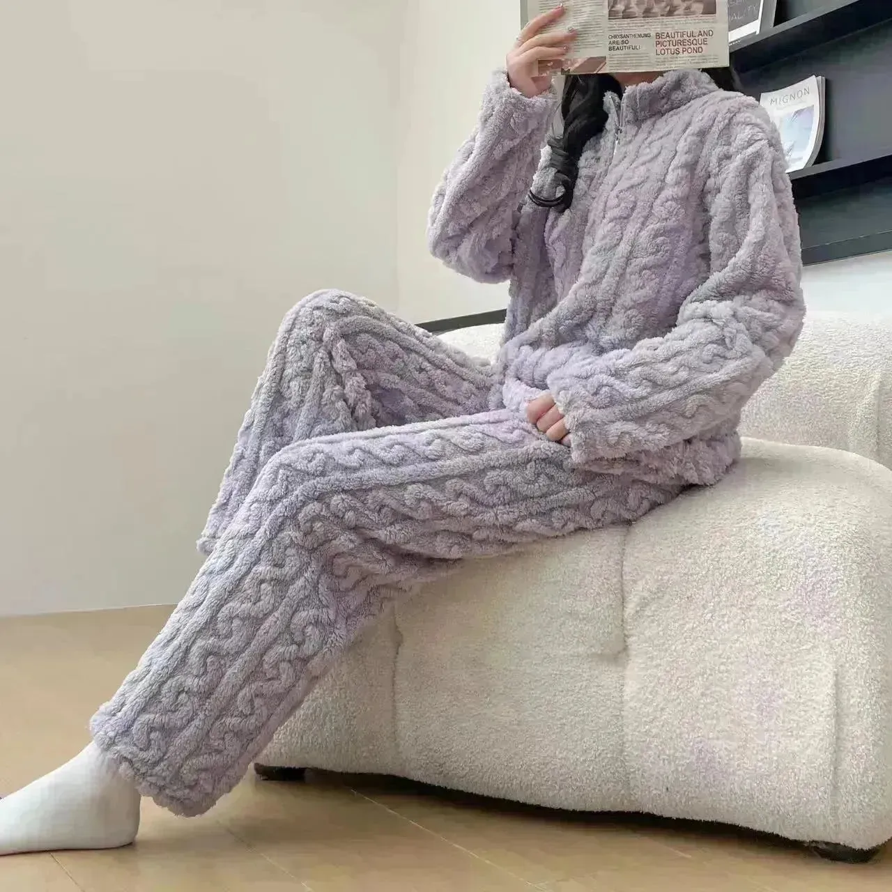 Autumn And Winter New Twist Zipper Couple Fleece-lined Thick Coral Fleece Pajamas Homewear Loungewear Sleepwear For Sleeping