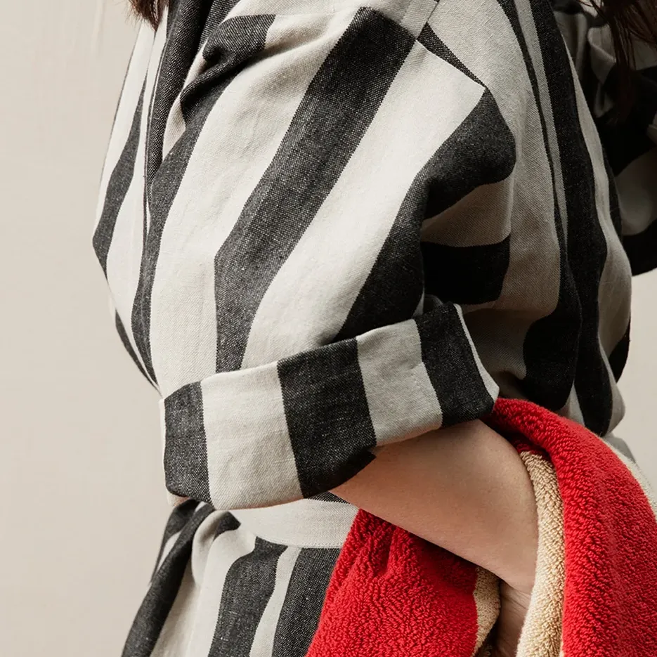 Field Robe