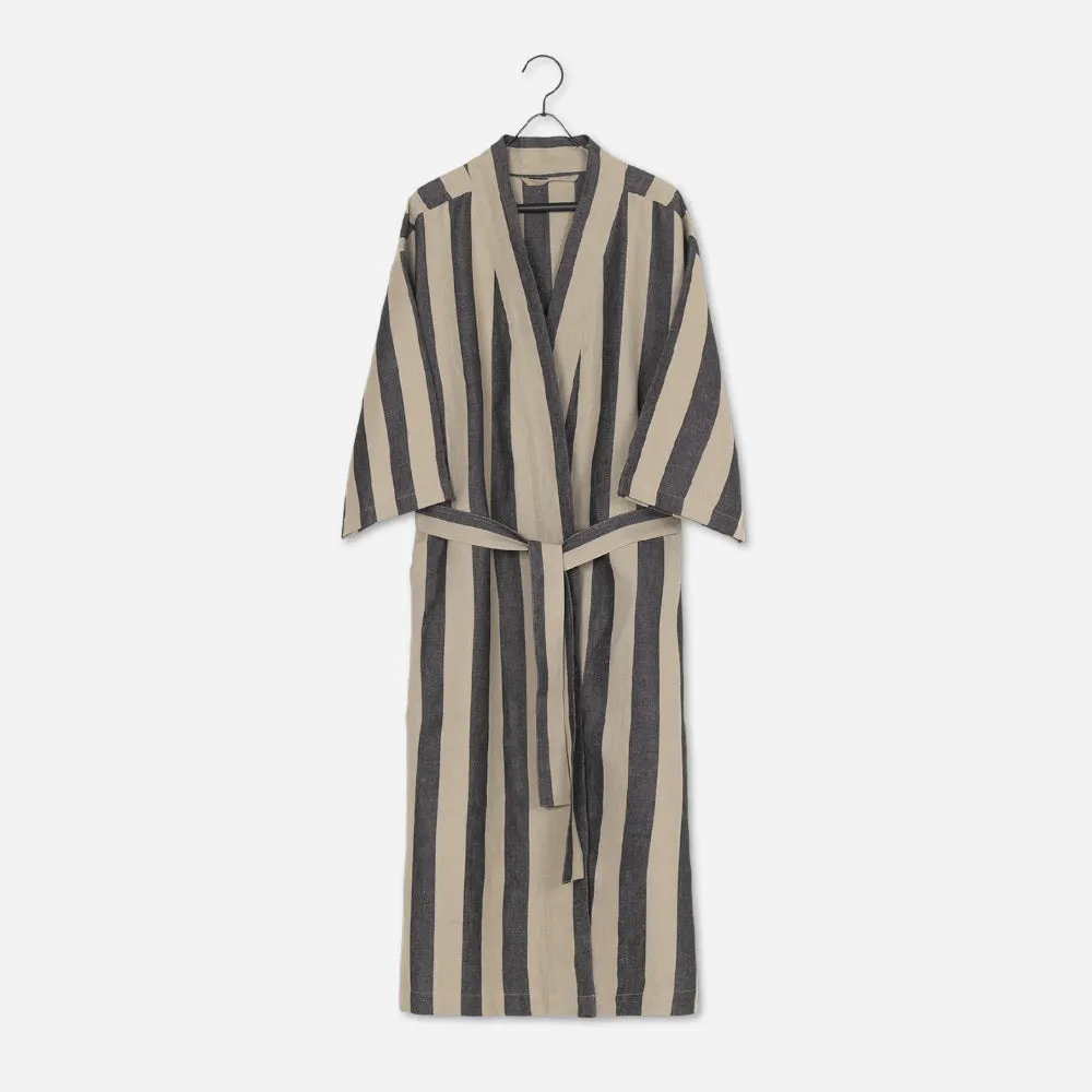 Field Robe