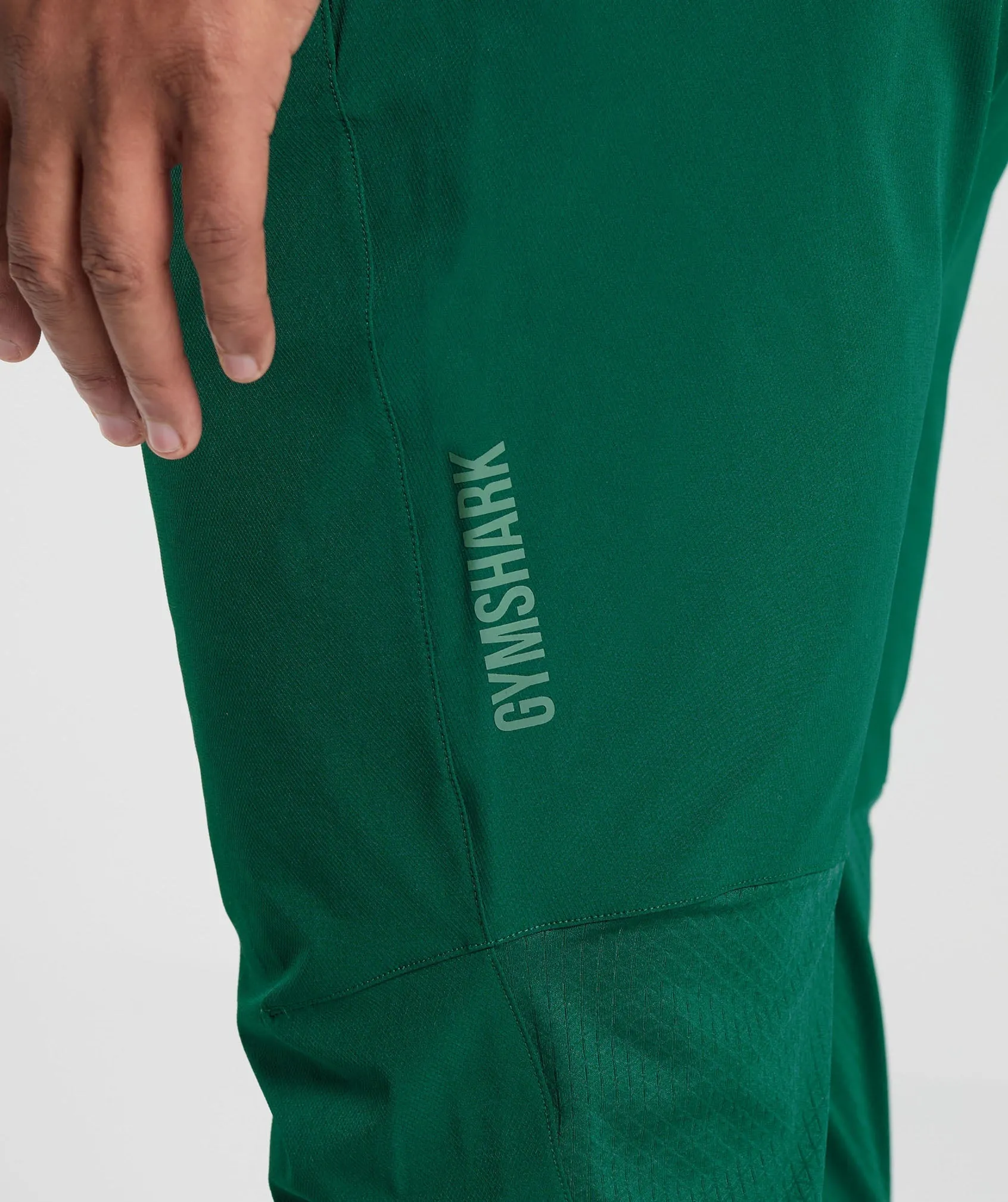 Gymshark Hybrid Woven Joggers - Woodland Green