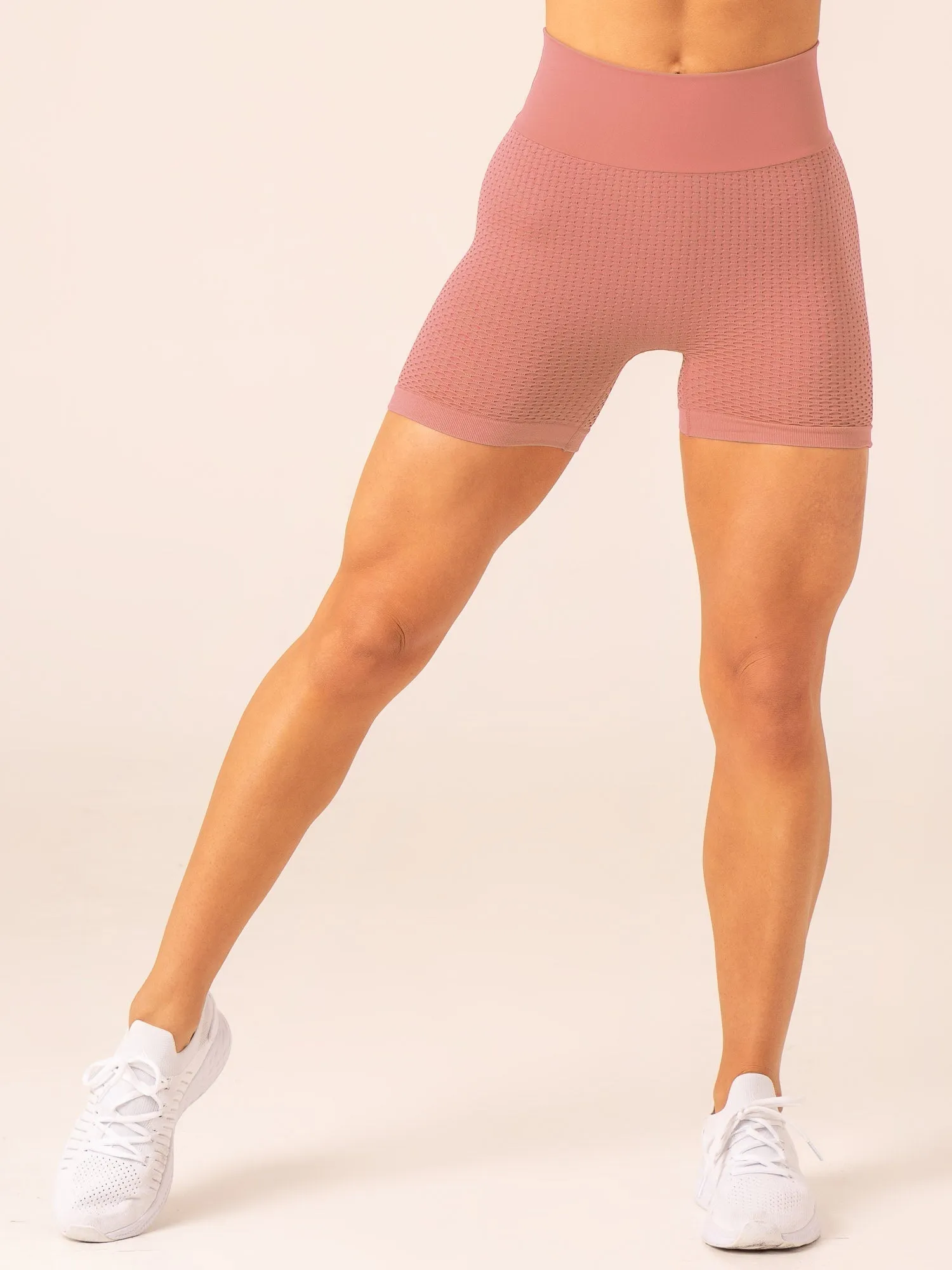 Honeycomb Scrunch Seamless Shorts - Dusty Pink