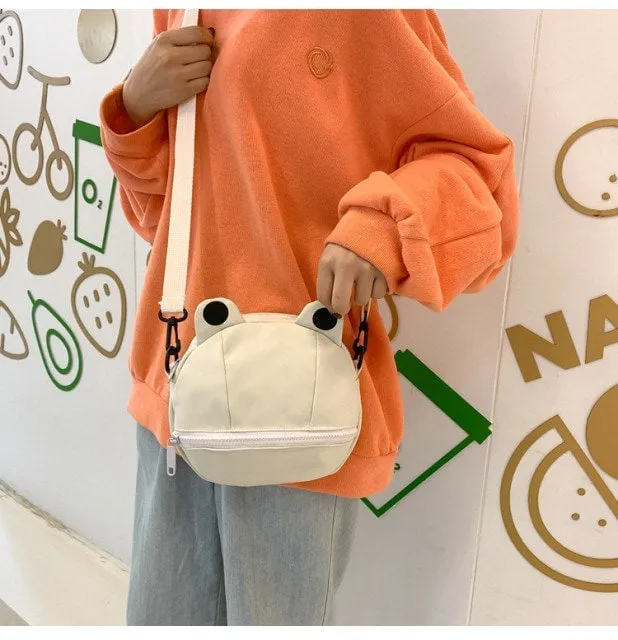 Kawaii Frog Small Round Bag