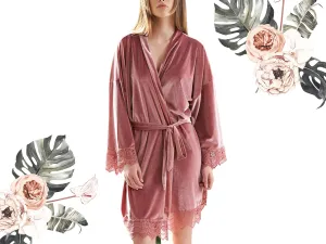 Mauve Velvet Bridesmaid Robe, Luxurious Velvet Stretch With Lace Robes,  Bridesmaid Gift, Customized Kimono Robes