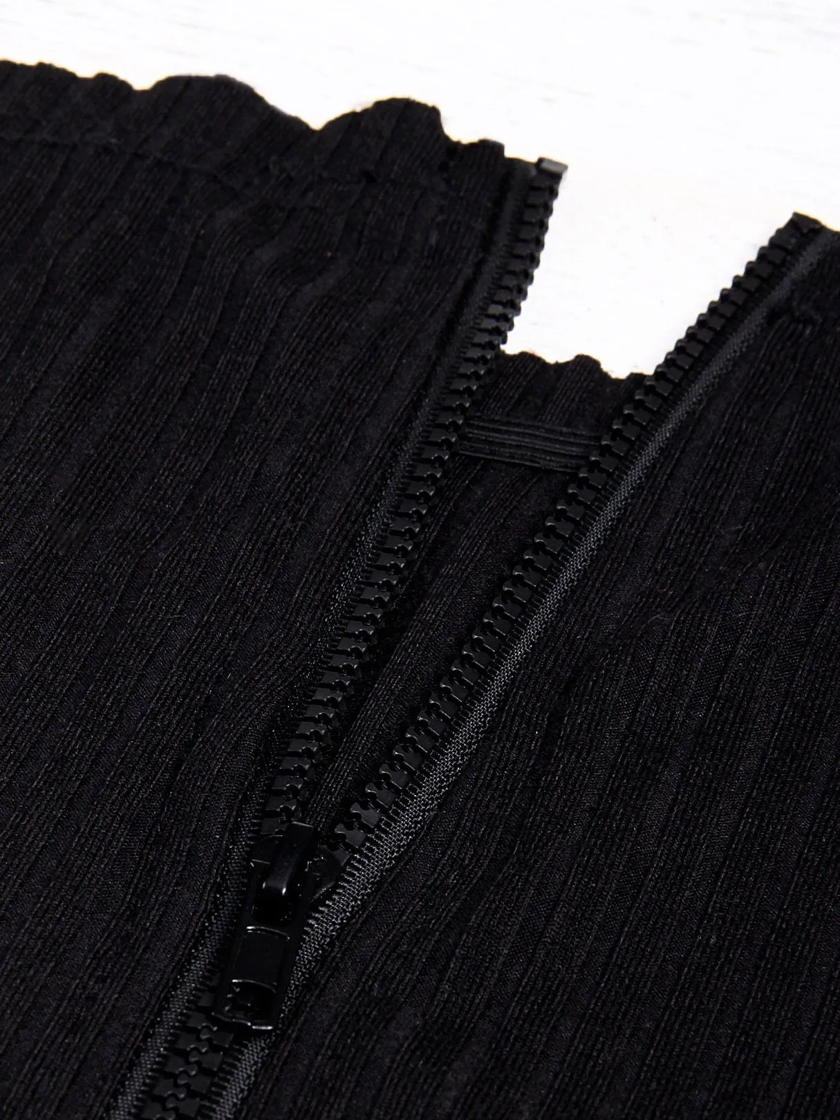Wholesale Black Off The Shoulder Sleeveless Plain Zip Back Backless Dresses