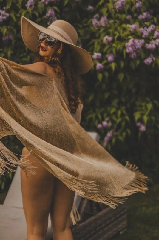 Xander Kostroma - Metallic Gold Kimono Beach Coverup Gold –Lightweight & Sustainable – For Stylish Beach Lovers